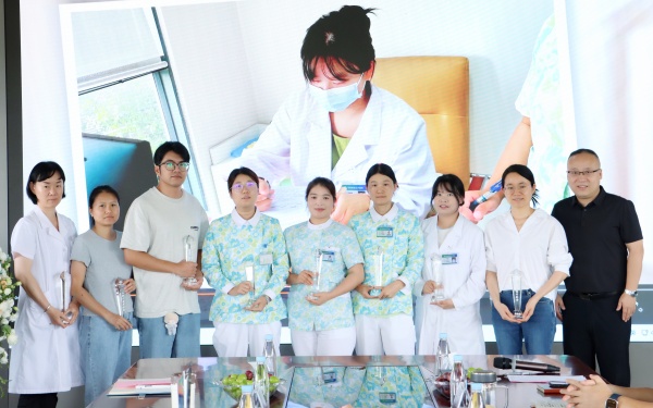 ʮdͬУж|ԺɹekʮφTՄԒcδ